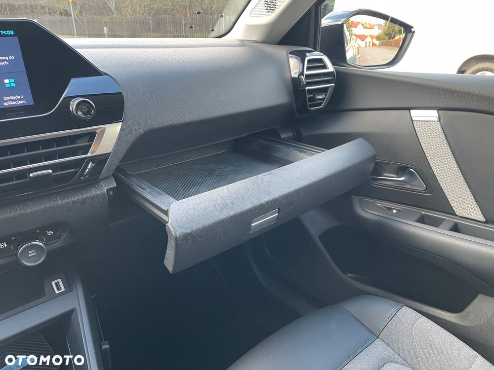 Citroën C4 PureTech 130 Stop&Start EAT8 SHINE - 20