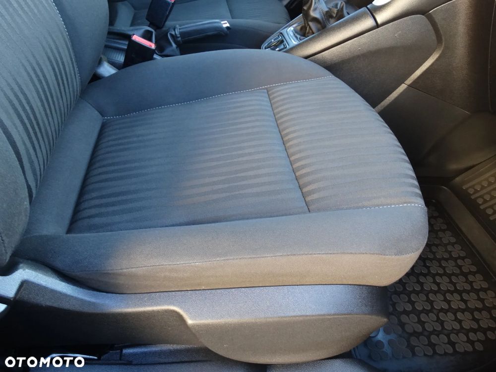 Opel Zafira Tourer 1.4 Turbo Active - 24