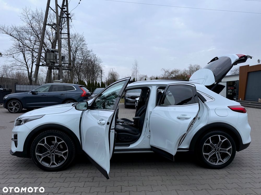 Kia XCeed 1.5 T-GDI Prestige Line DCT - 14