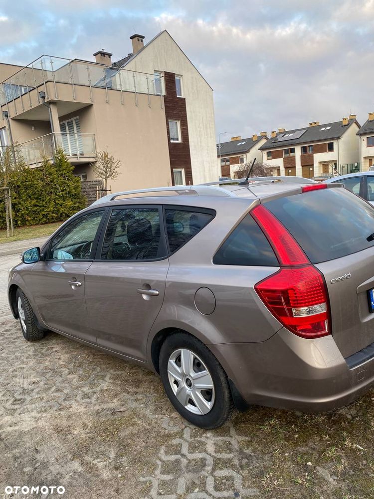 Kia Ceed 1.6 Crdi Comfort - 5