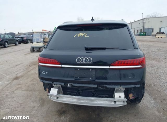 Audi Q7 3.0 TFSI Quattro Tiptronic - 8