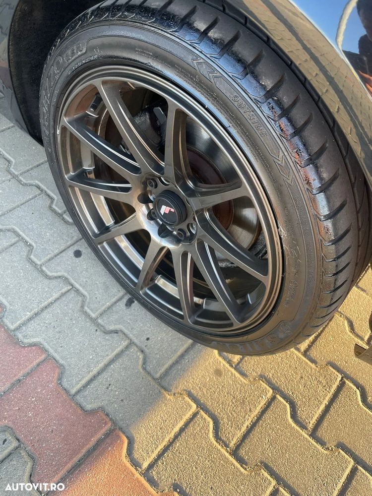 Audi A4 Limuzina 2.0 TDI - 6