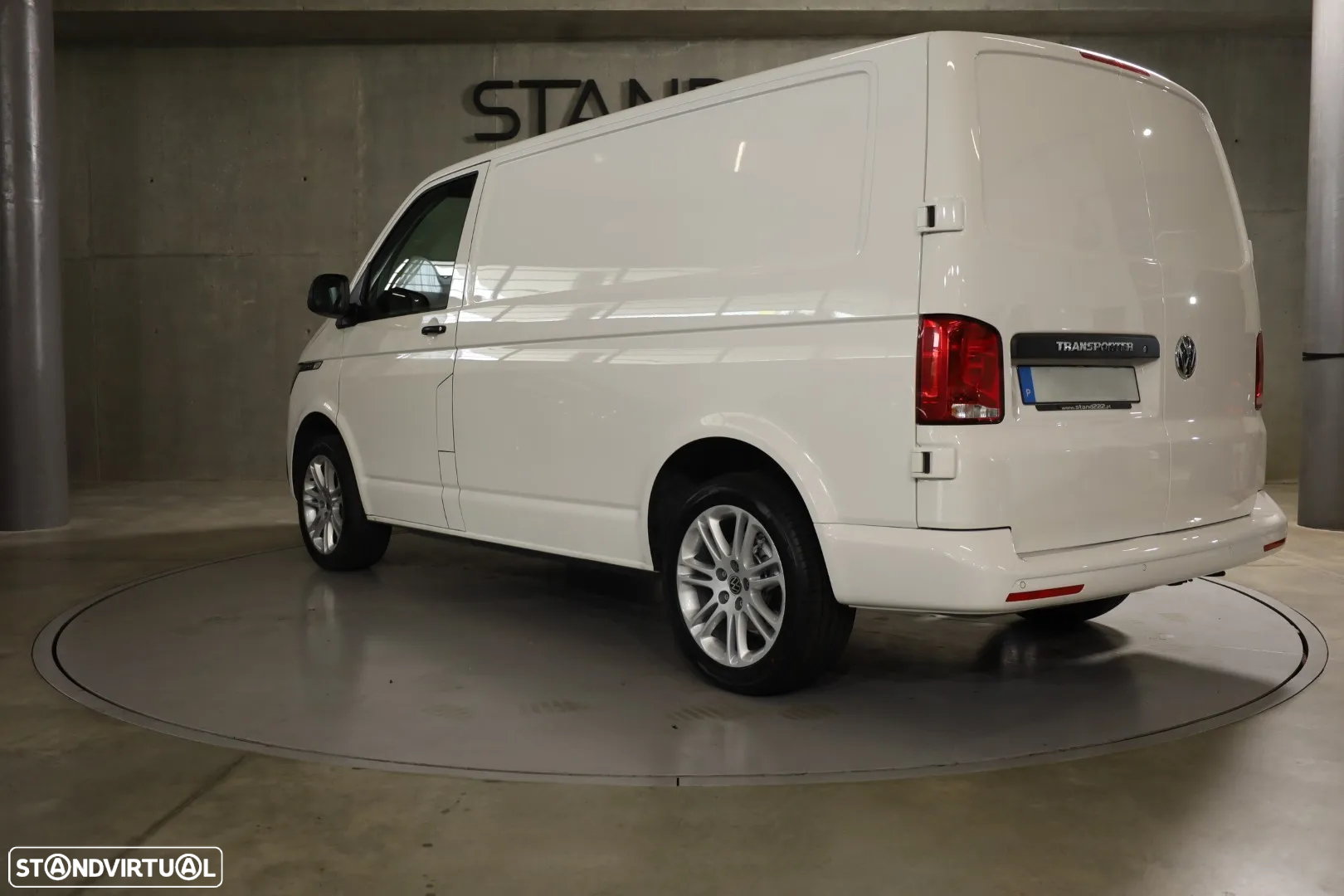 VW Transporter 2.0 TDI Business - 7