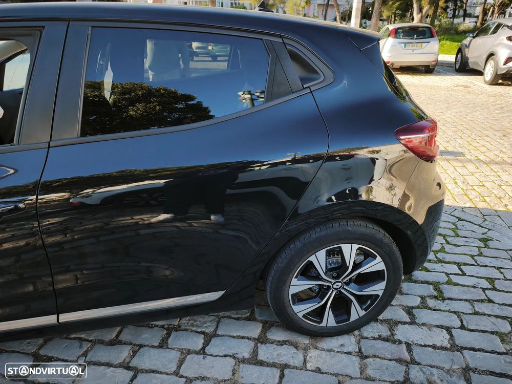 Renault Clio 1.0 TCe Limited Bi-Fuel - 3