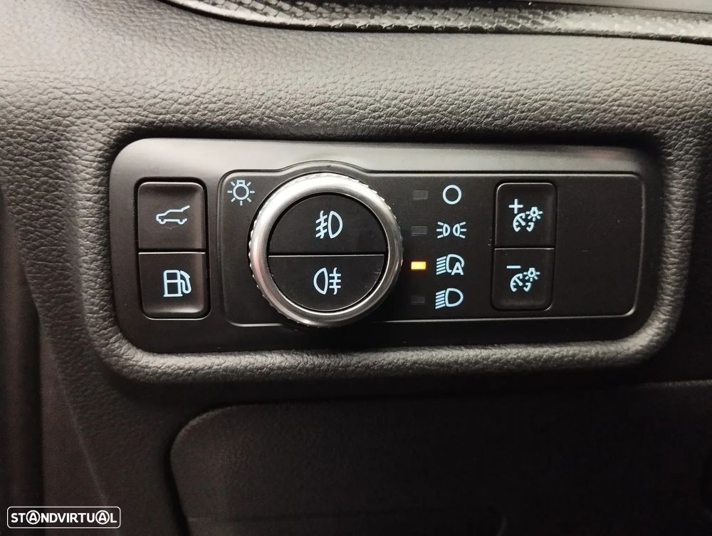 Ford Explorer 3.0 EcoBoost PHEV ST-Line - 29
