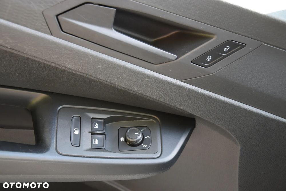 Volkswagen Caddy - 24