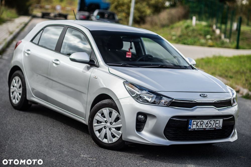 Kia Rio - 21