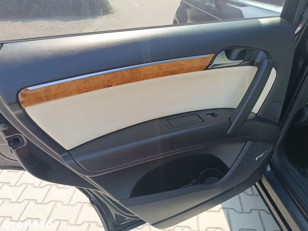 Audi Q7 4.2 FSI Quattro Tiptronic - 17