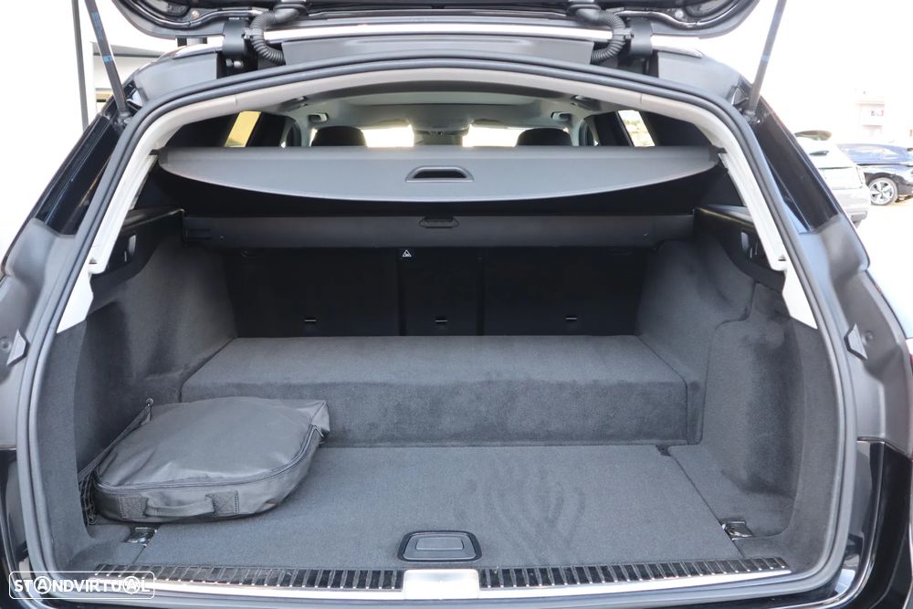 Mercedes-Benz E 300 de 9G-TRONIC Avantgarde - 9