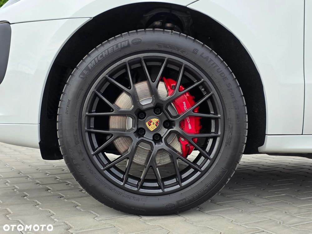Porsche Macan GTS - 21