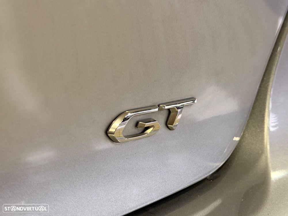 Peugeot e-208 GT - 11