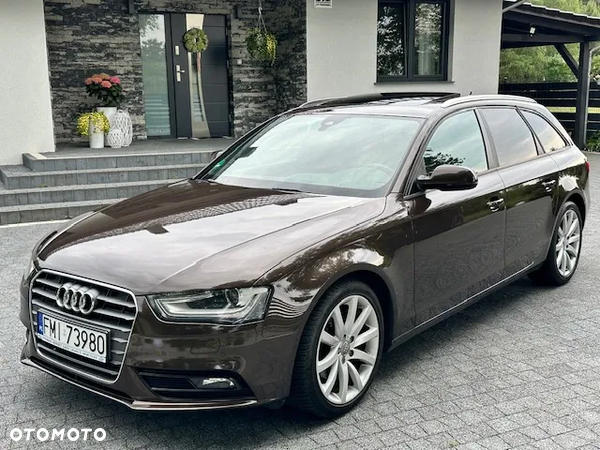 Audi A4 Avant 2.0 TDI DPF multitronic S line Sportpaket