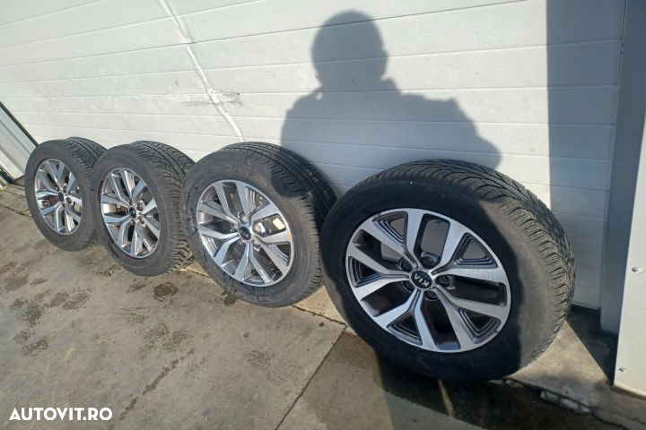 Jante aliaj cu anvelope 17 - set 227/60 R17 Kia Sportage 3 [facelift] - 2