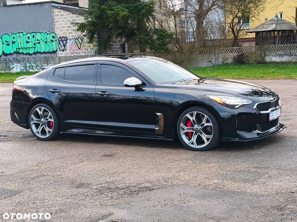 Kia Stinger 3.3 T-GDI V6 GT AWD - 21