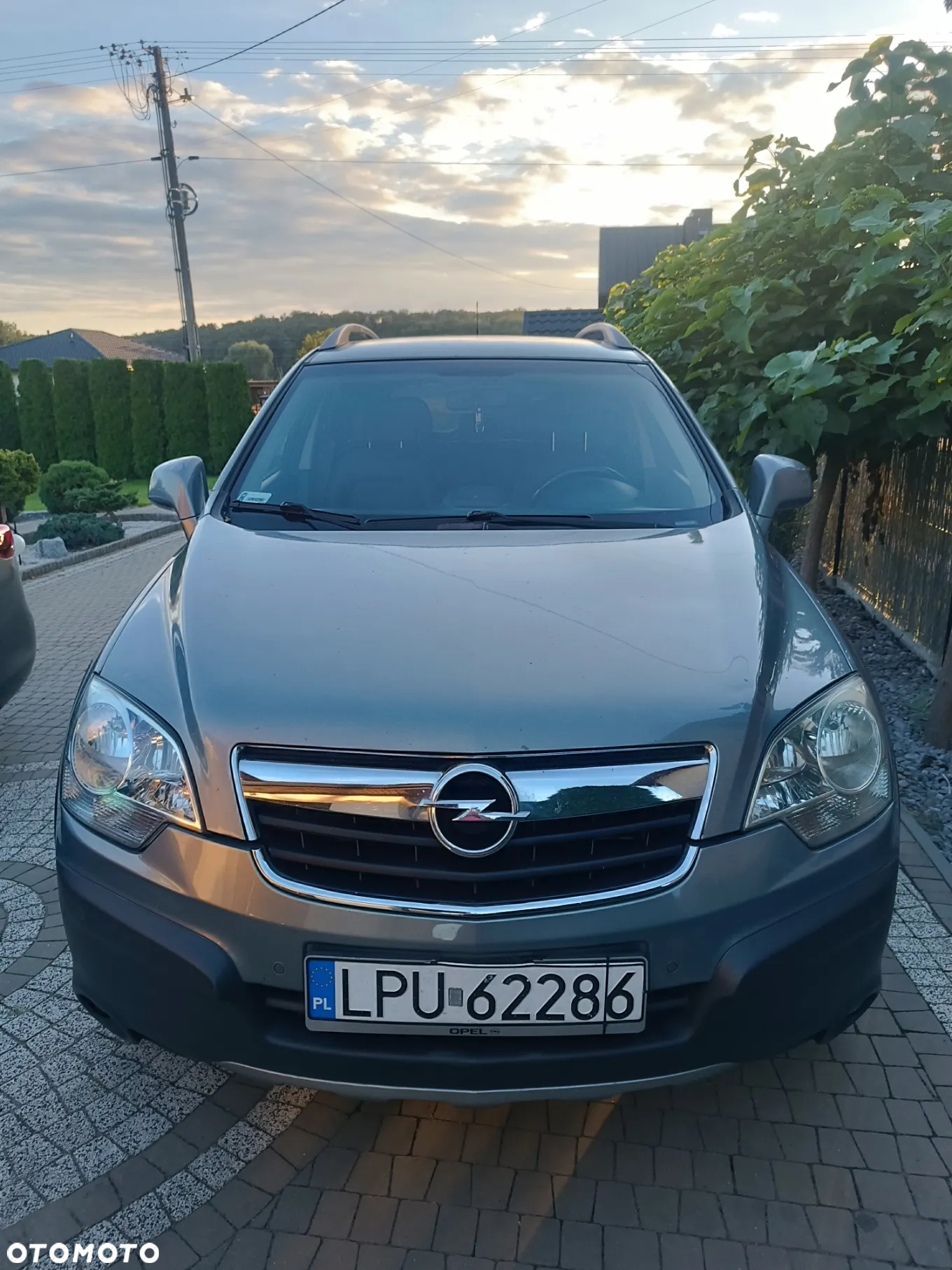 Opel Antara - 2