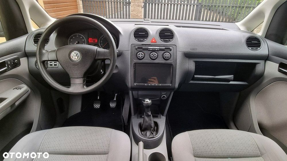 Volkswagen Caddy - 14