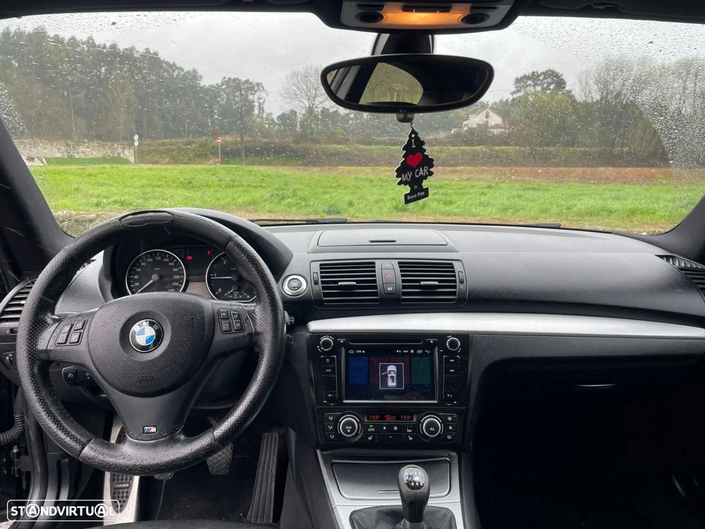 BMW 118 d Pack M - 9