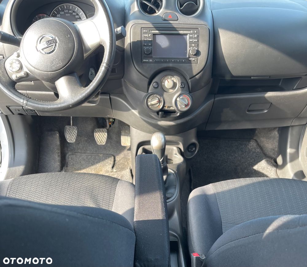 Nissan Micra 1.2 Bild der Frau - 13