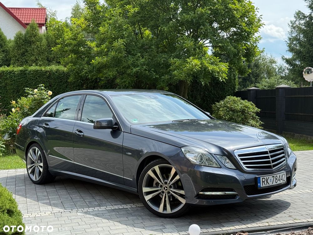 Mercedes-Benz Klasa E 220 CDI BlueEff Avantgarde - 9