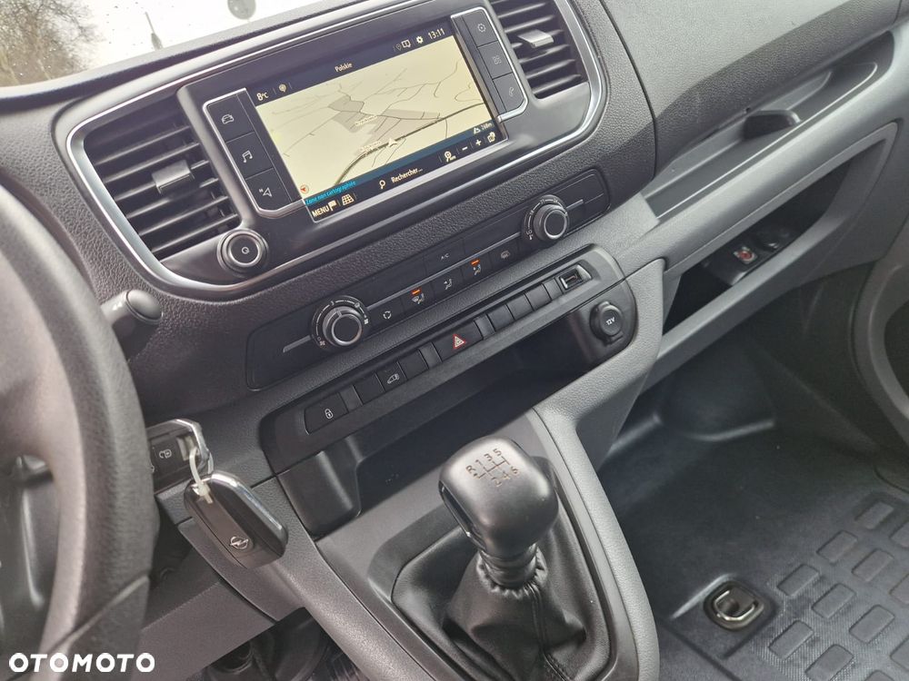 Opel Vivaro - 18