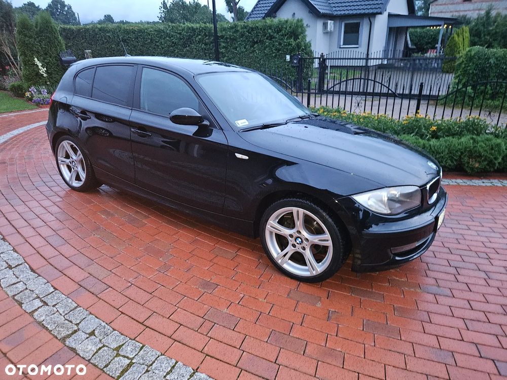 BMW Seria 1 - 38