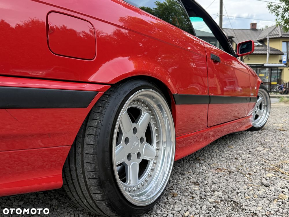 BMW Seria 3 320i - 26