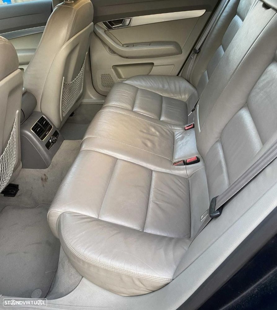 Audi A6 Avant 2.0 TDi - 1