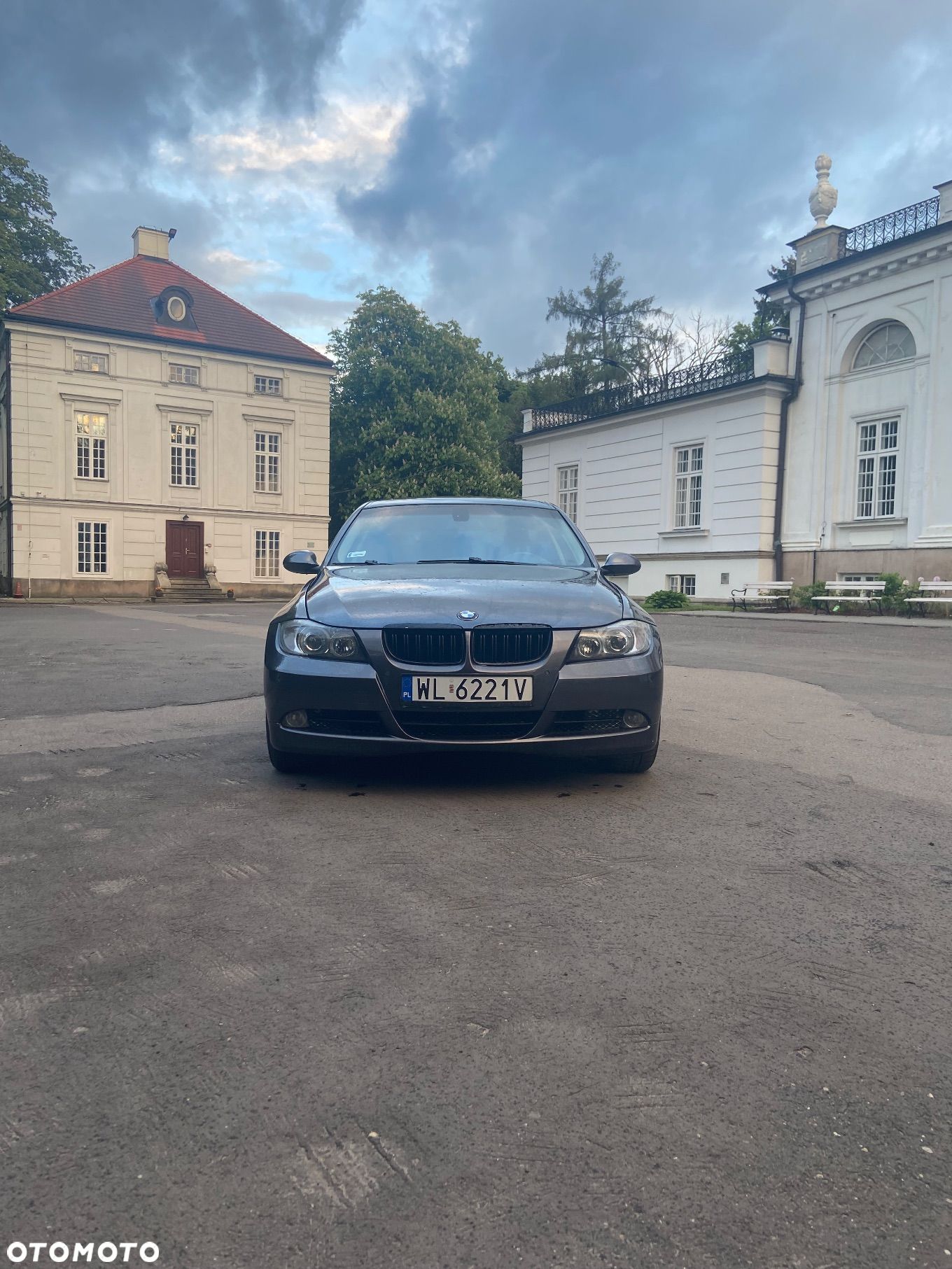 BMW Seria 3 320i - 1