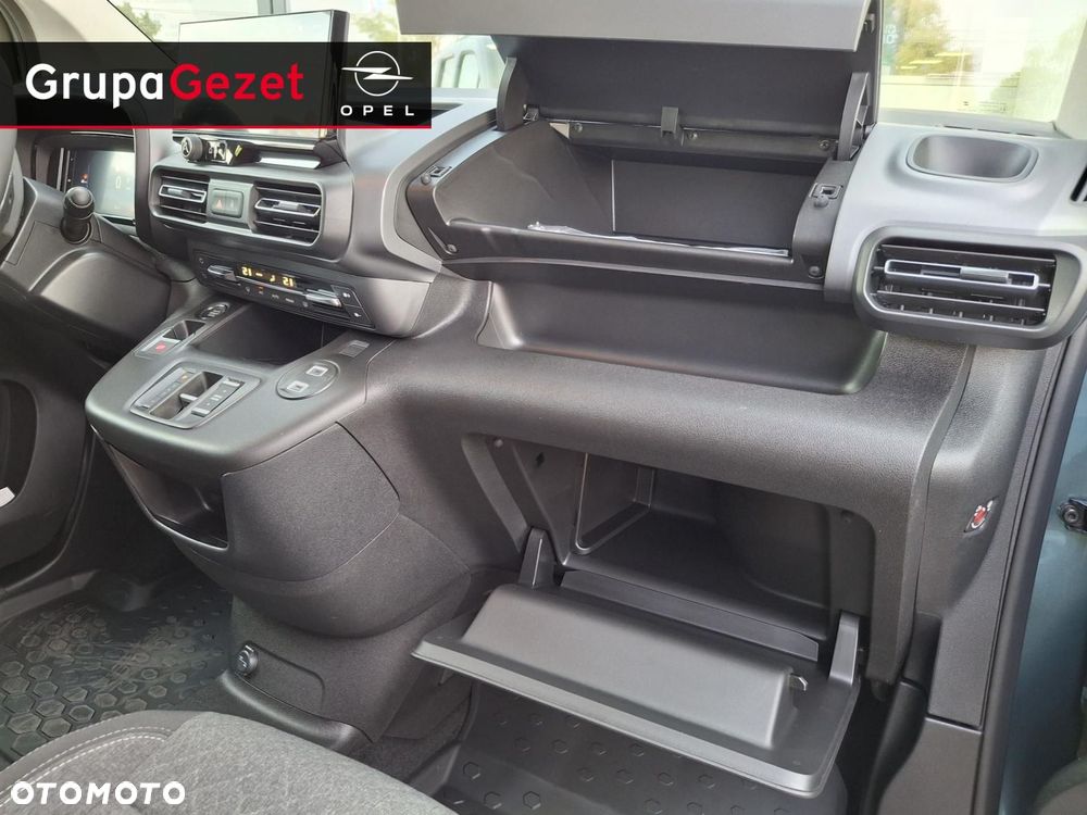 Opel Combo - 18