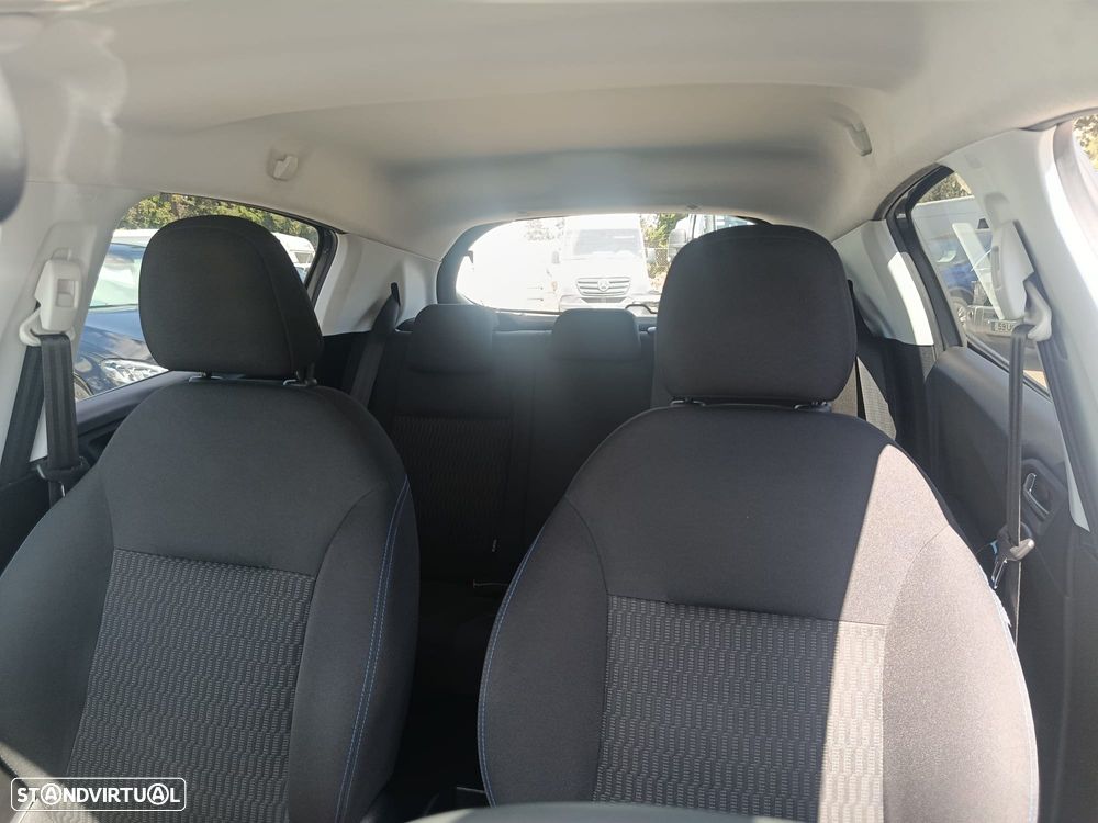 Peugeot 208 1.5 BlueHDi Signature - 16