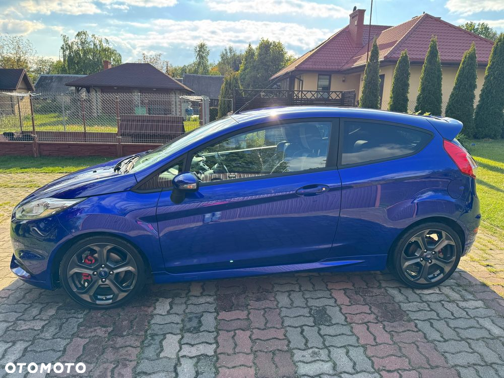 Ford Fiesta 1.6 EcoBoost ST - 2