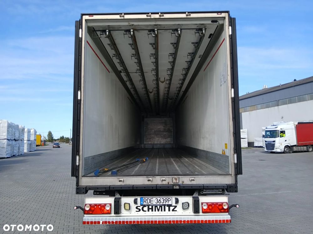 Schmitz Cargobull SKO 24 / L - 10