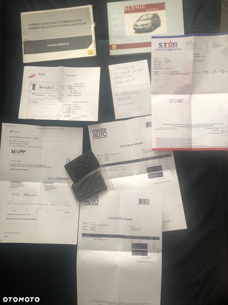 Renault Grand Scenic Gr 2.0 16V Privilege - 32