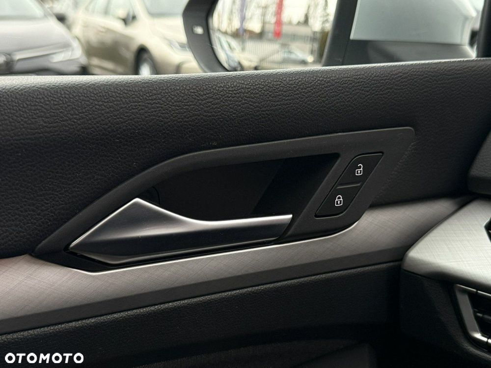 Volkswagen Golf 1.5 TSI EVO Life - 32