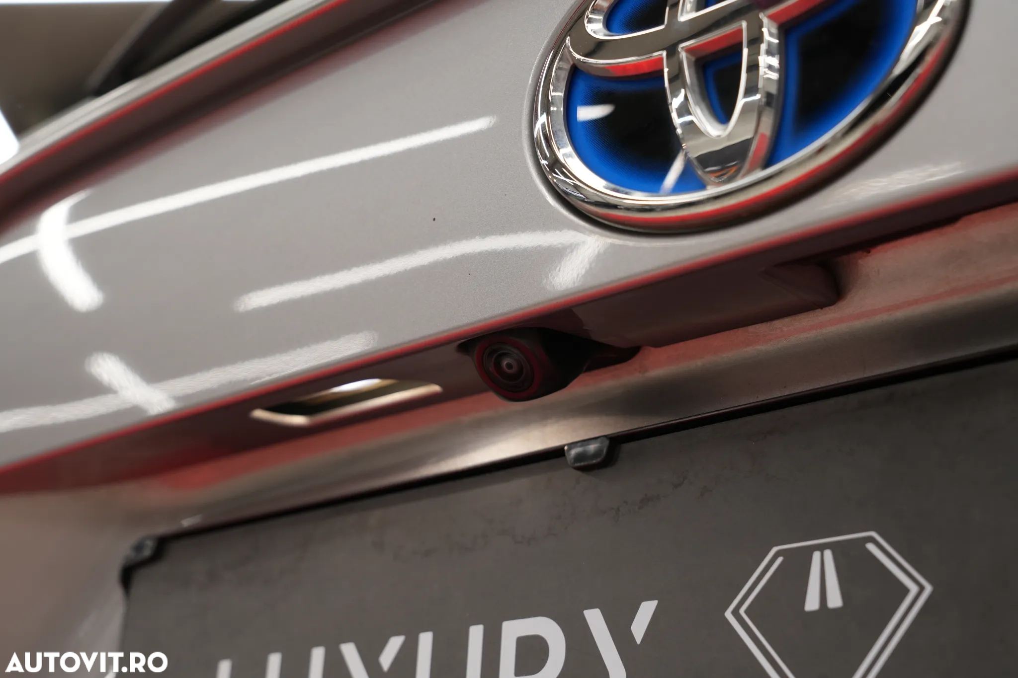Toyota RAV4 2.5 Hybrid VVT-iE 4x4 Exclusive - 33