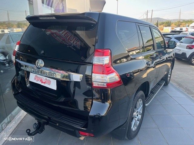 Toyota Land Cruiser 2.8 D-4D Auto TEC-Edition - 33