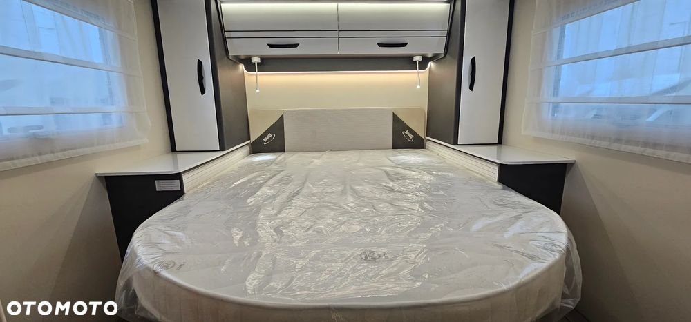 McLOUIS MC4 381 - 14