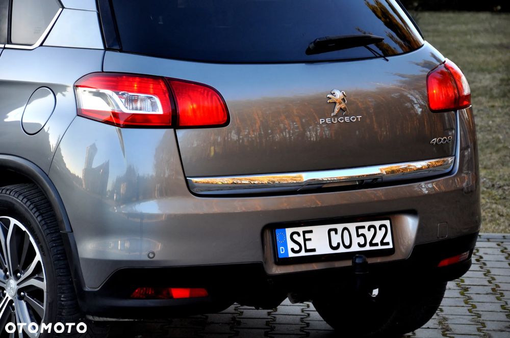 Peugeot 4008 - 22