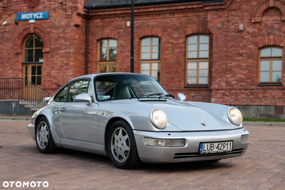 Porsche 911 4 - 2