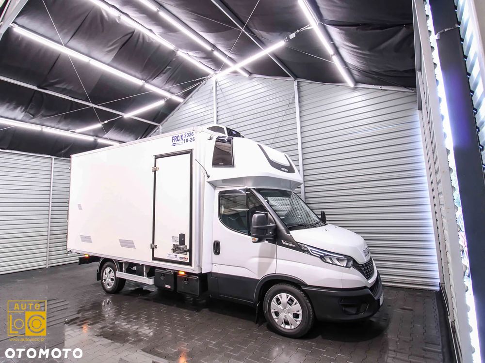 Iveco DAILY CHŁODNIA + MROŹNIA + AGREGAT x 2 + AUTOMAT - 2