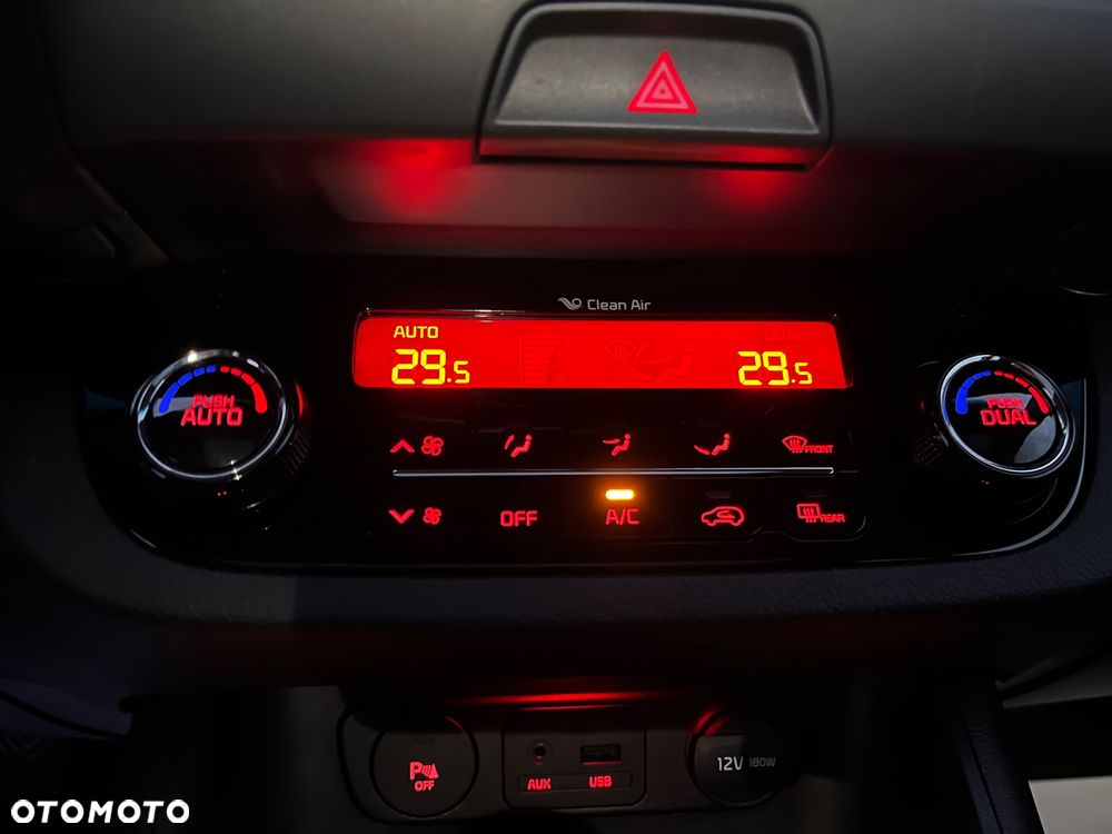 Kia Sportage 2.0 GDI 2WD Vision - 22