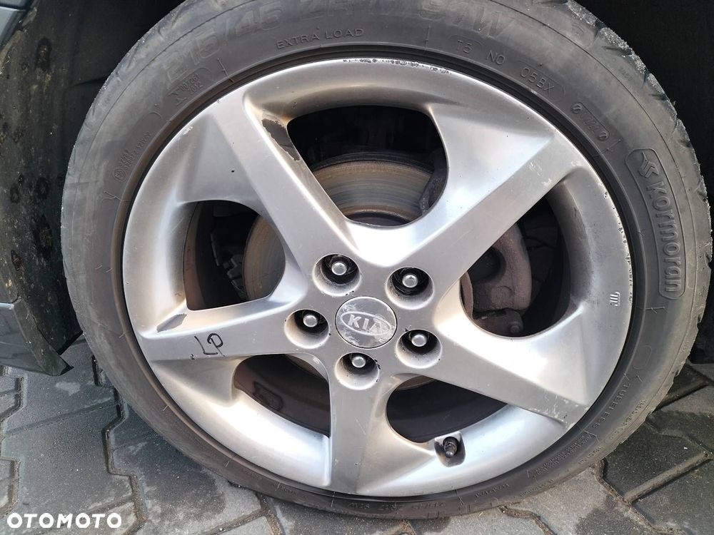 OPONY LETNIE KORMORAN UHP ULTRA HIGH PERFORMANCE 215/45R17 2022R - 9