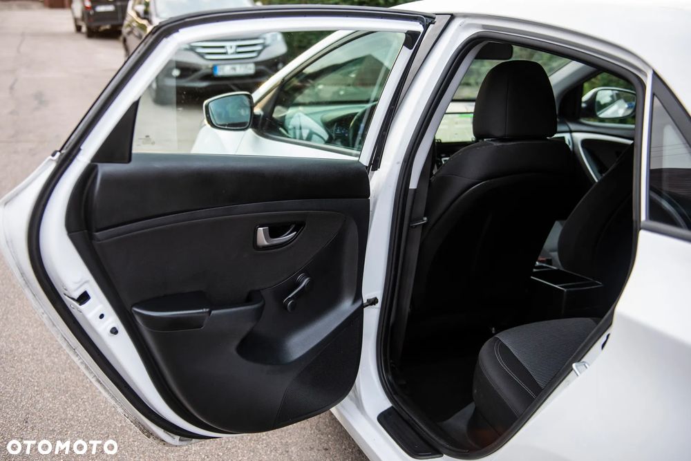 Hyundai i30 1.4 Style - 29