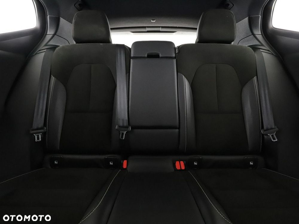 Volvo XC 40 D4 SCR AWD R-Design - 19