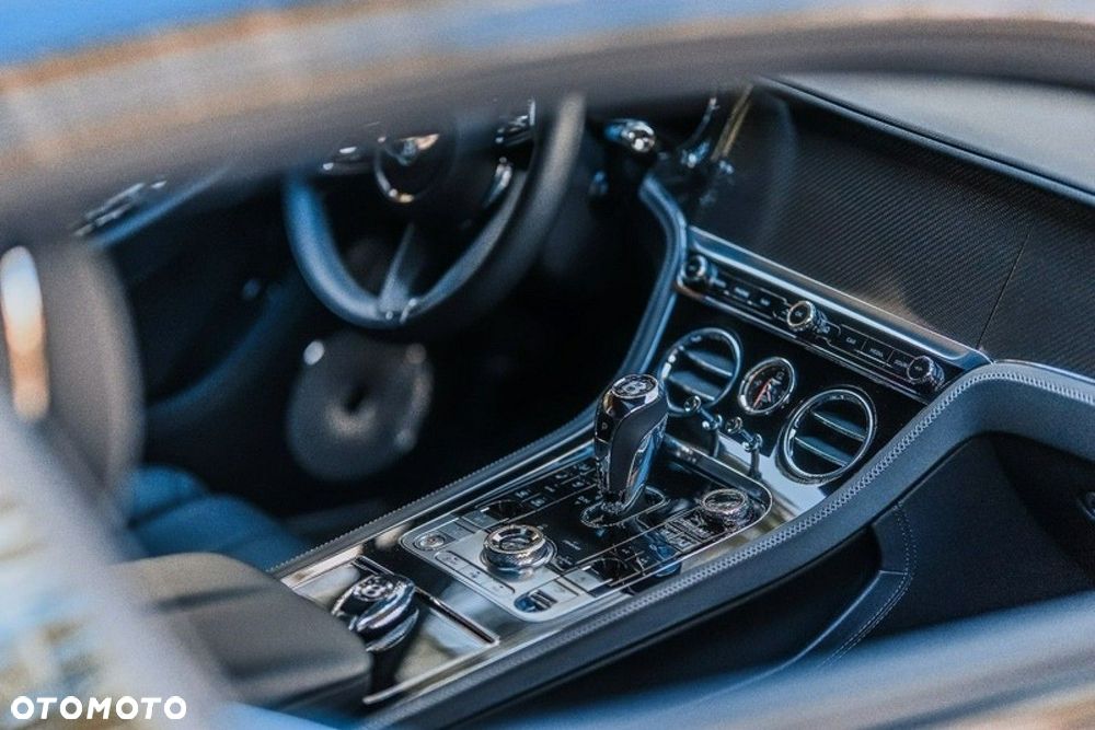 Bentley Continental GT New V8 - 12