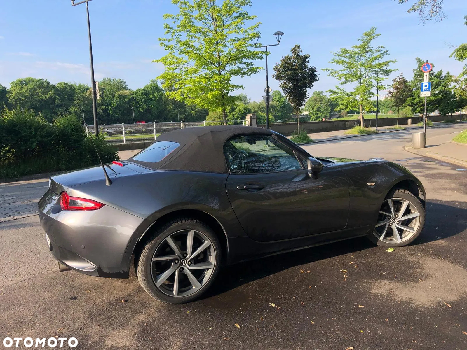 Mazda MX-5 SKYACTIV-G 2.0 ADVANTAGE DESIGN - 2