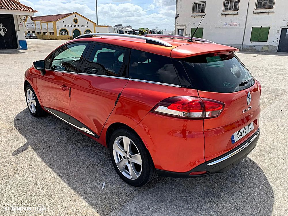 Renault Clio Sport Tourer dCi 75 Expression - 2
