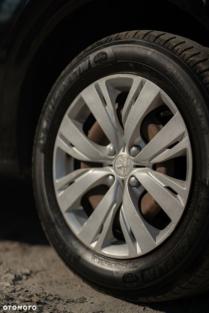Peugeot 208 1.2 PureTech Active - 6