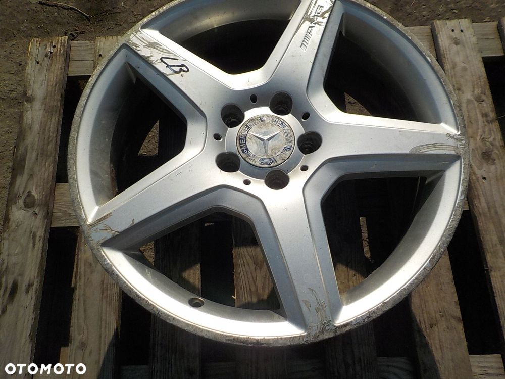 MERCEDES-BENZ W219 FELGA ALUMINIOWA AMG R17 5X112 - 4