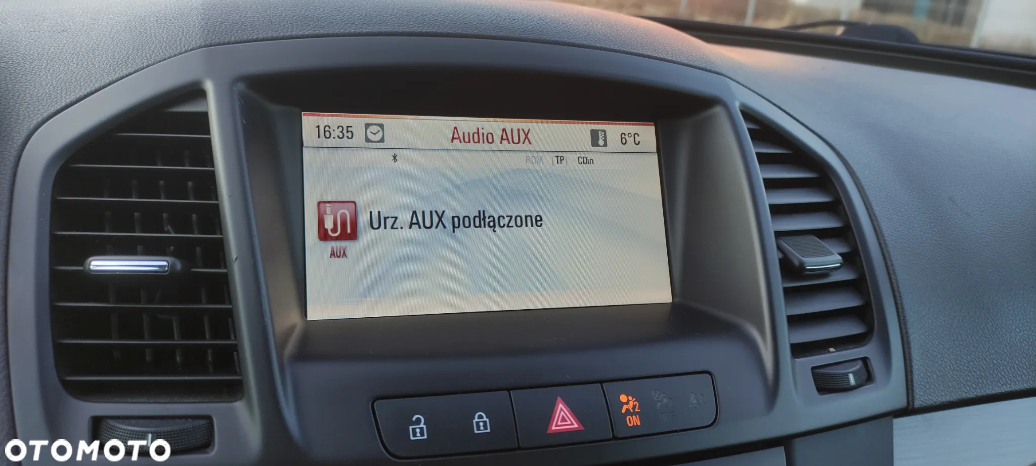 Opel Insignia 2.0 CDTI Cosmo - 11
